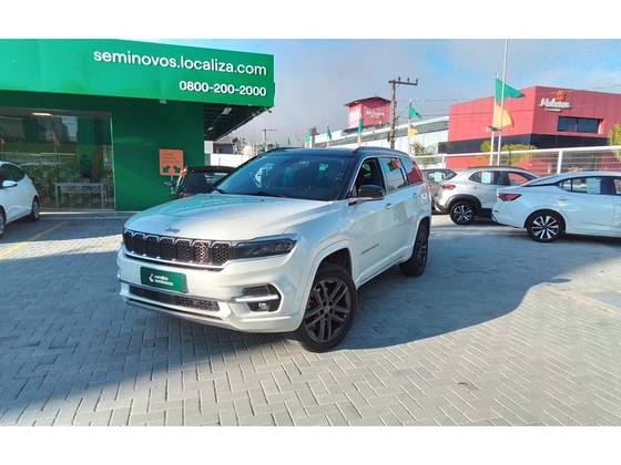 JEEP COMMANDER 2.2 TURBO DIESEL OVERLAND AT9 JEEP COMMANDER 2.2 TURBO DIESEL OVERLAND AT9